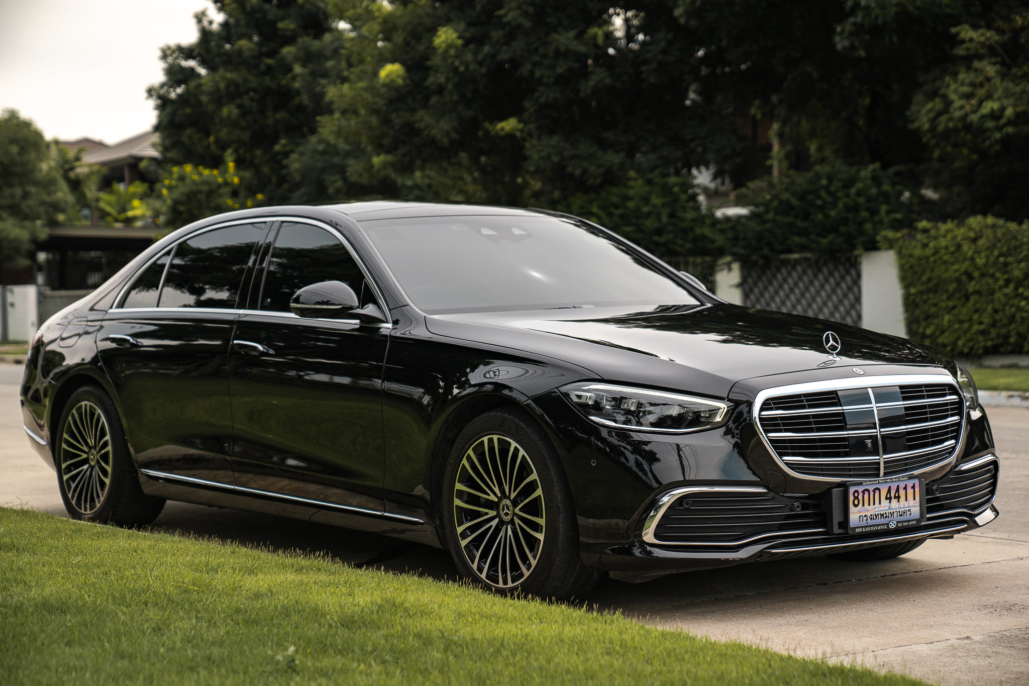 Mercedes S-Class Exterior 2